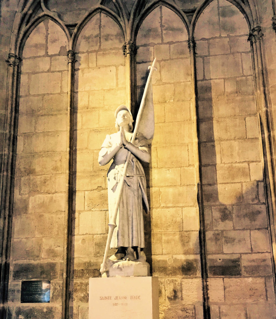 notre dame de paris cathedral_joan_of_arc_gscinparis