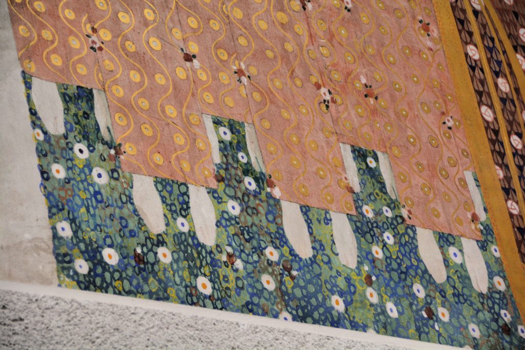 GustavKlimt_ViennaSecession_Closeup_0_gscinparis