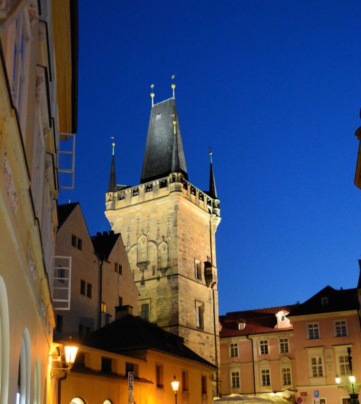 Prague_atnight_gscinparis