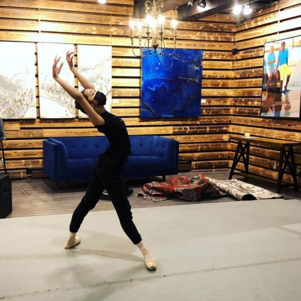 Dance performance at J GO Gallery in Park City, Utah