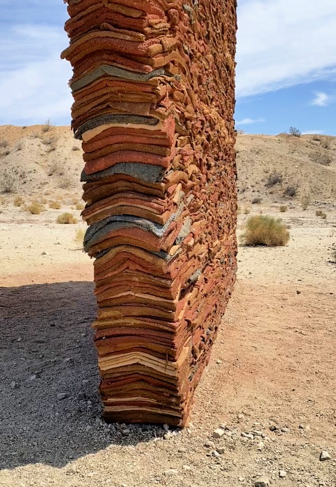 WhatliesBehindtheWalls_DesertX2021_gscinparis