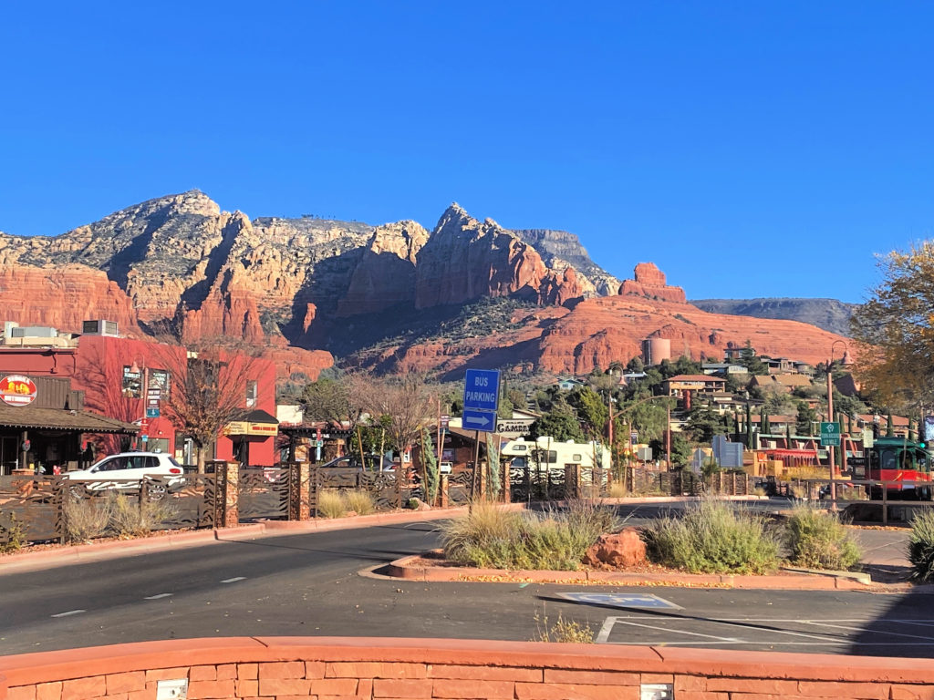 Downtown Sedona, Arizona with the stunning backdrop of the red rock formations.