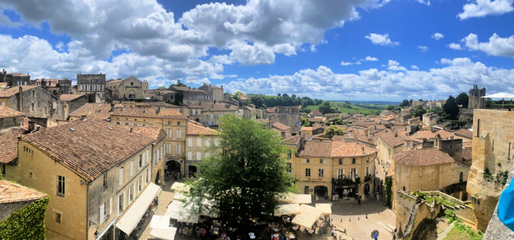 View of the town of St. Émilion gscinparis