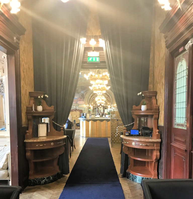 Entrance to Le Train Bleu at the Gare de Lyon in Paris gscinparis