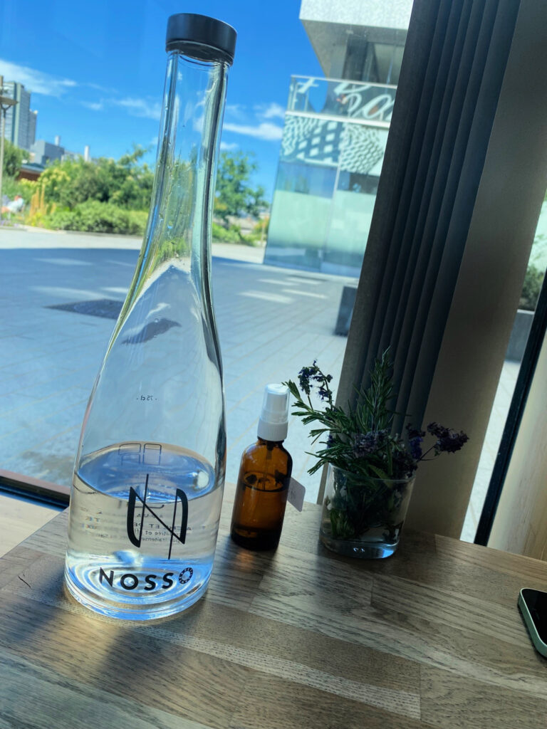 Bottle of water at Nosso Restaurant in the 13th arrondisment of Paris gscinparis