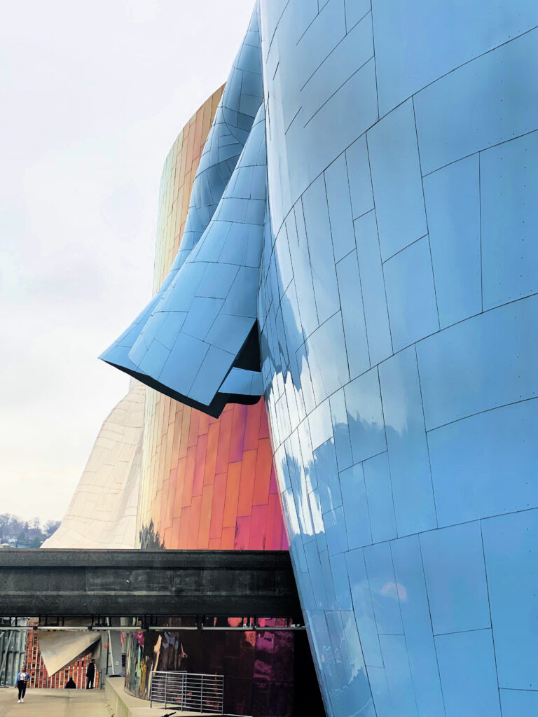 Exterior view of Experience Music Project building in Seattle_gscinparis