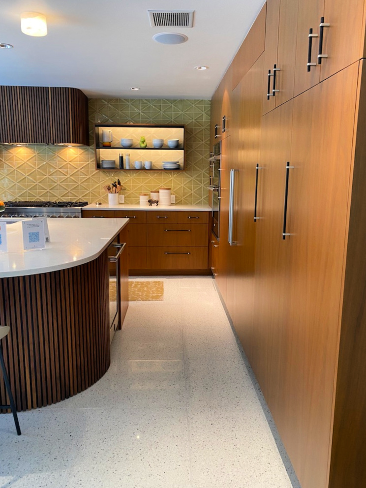 Hi-Sun gorgeous kitchen featuring yellow tile gscinparis
