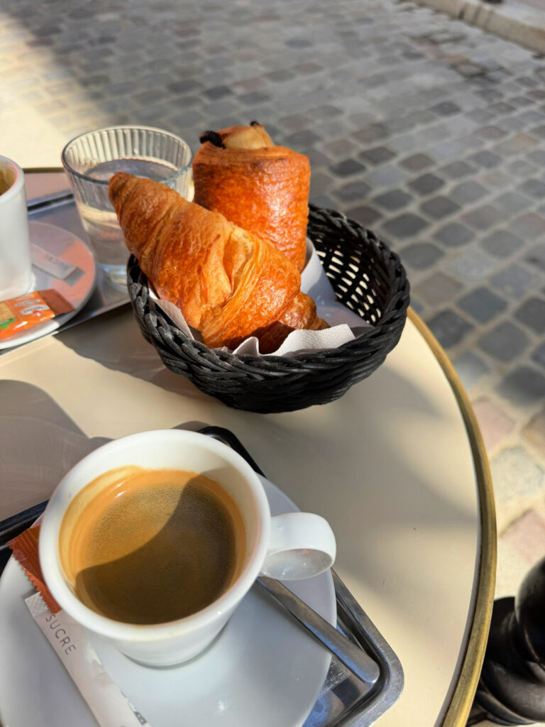 Petit déjeuner in the Place Dauphine, Paris, France (copyright, gscinparis LLC)