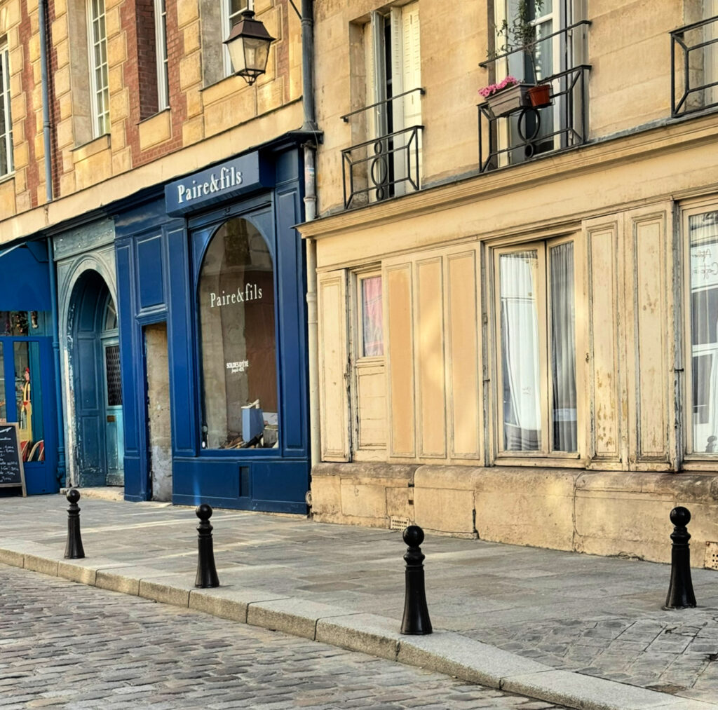 Place Dauphine, Paris (copyright, gscinparis LLC)